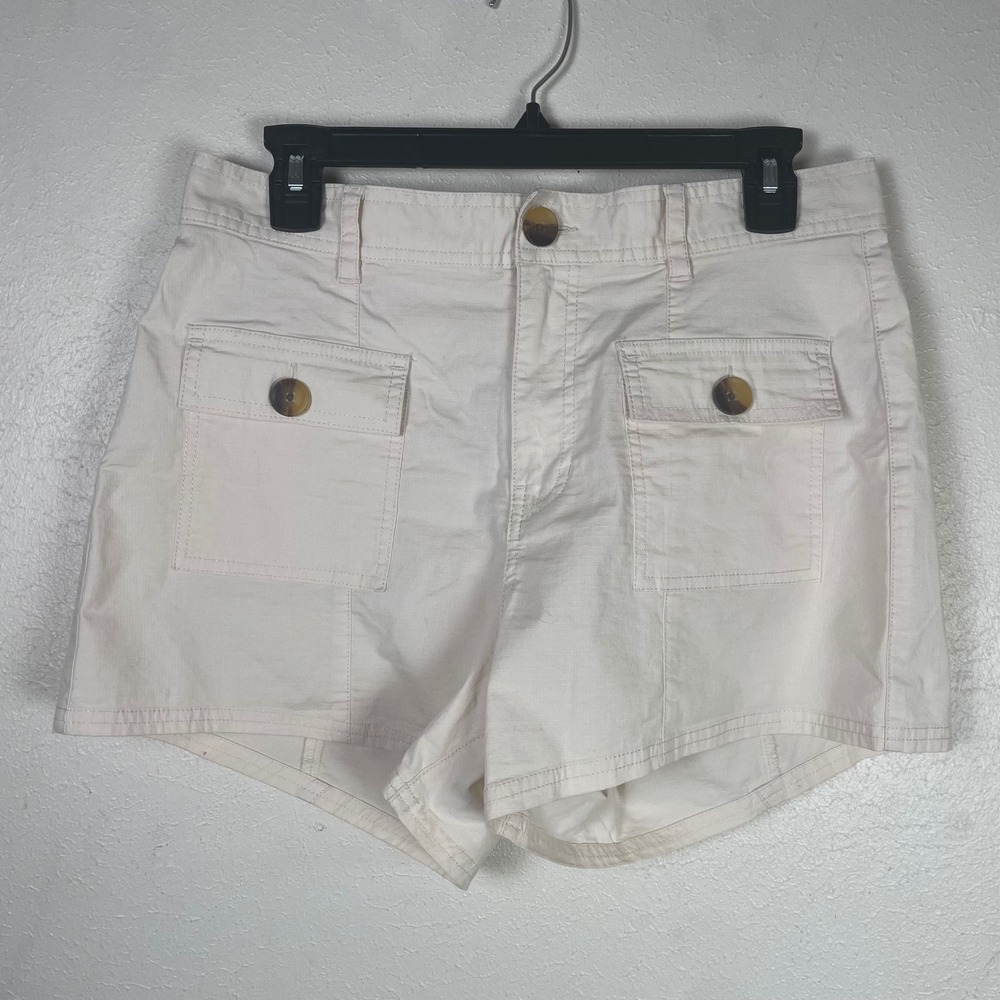 Vuori Womens Ripstop Utility Shorts Bone Off-White Organic Cotton Size M